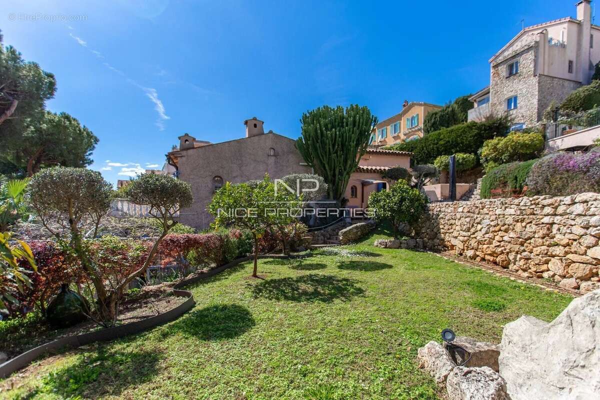 Maison à VILLEFRANCHE-SUR-MER