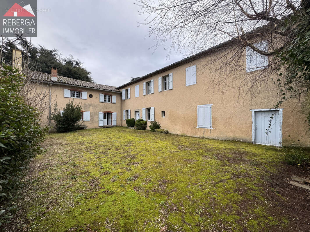 Maison à AUSSILLON