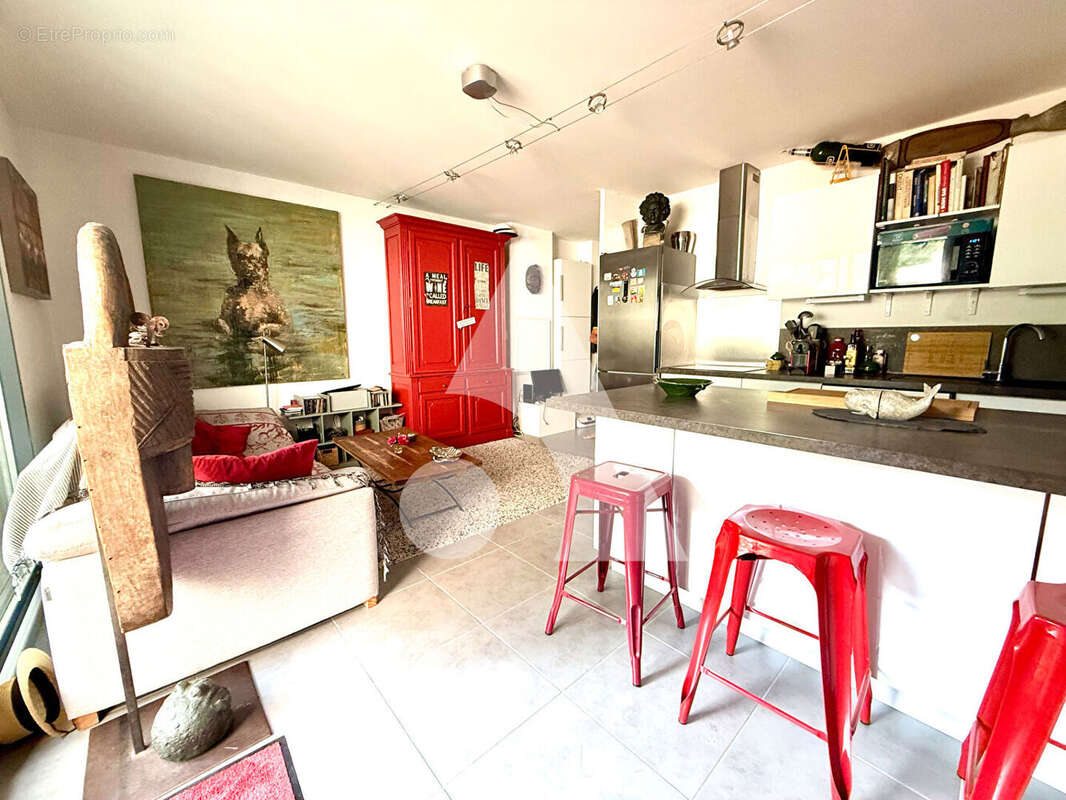 Appartement à LE THOLONET