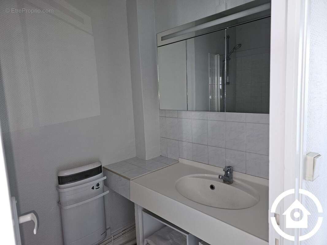 1er étage - Appartement à COGNAC