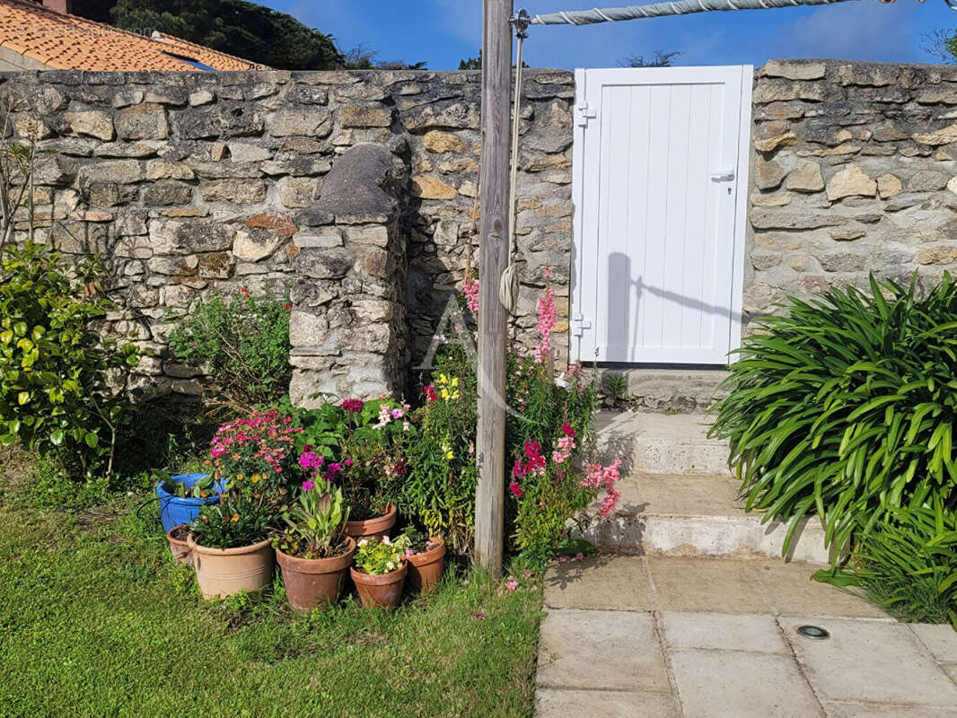 Maison à BARBATRE