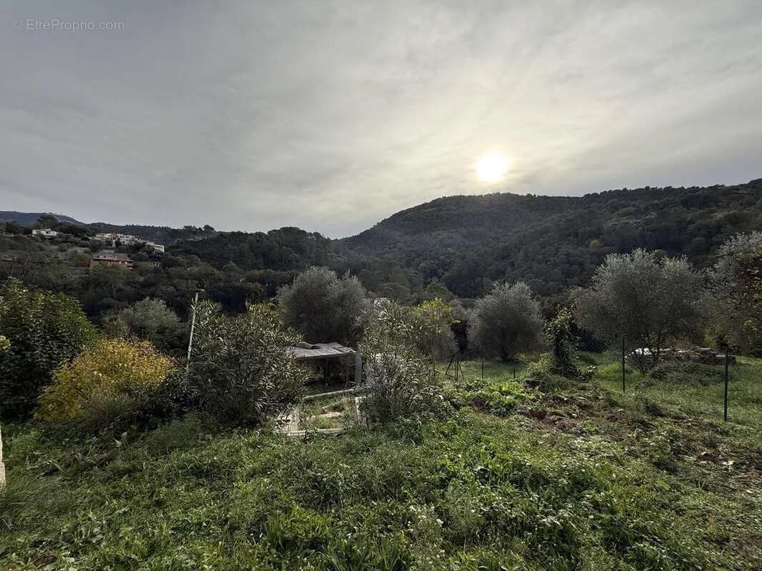 Maison à PEILLON