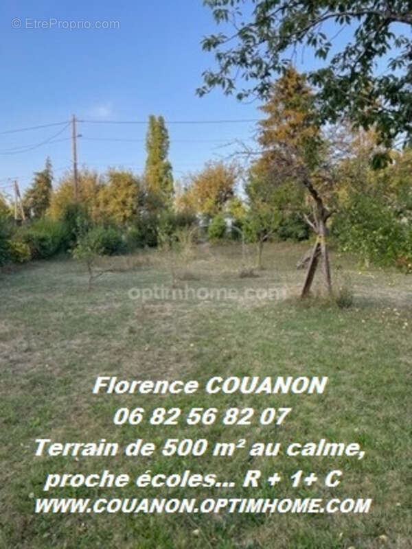 Terrain à SAINT-CYR-SOUS-DOURDAN