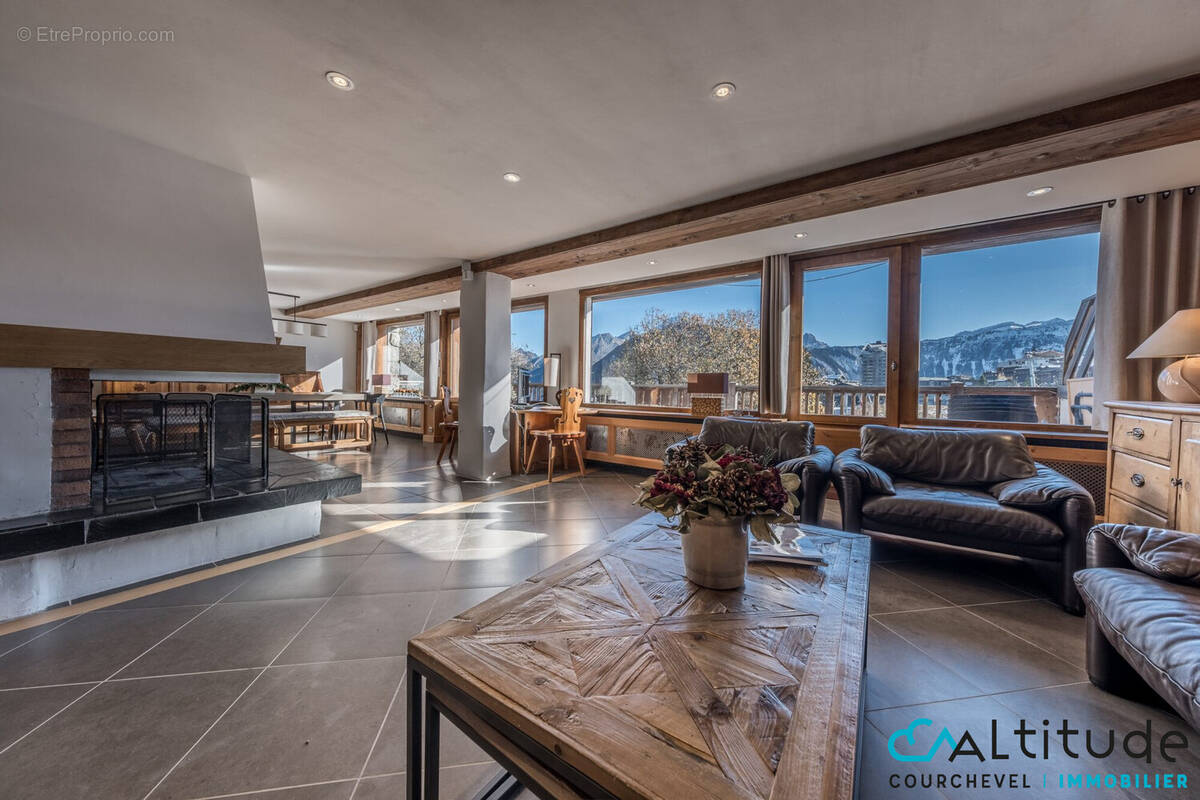 Appartement à LA PERRIERE