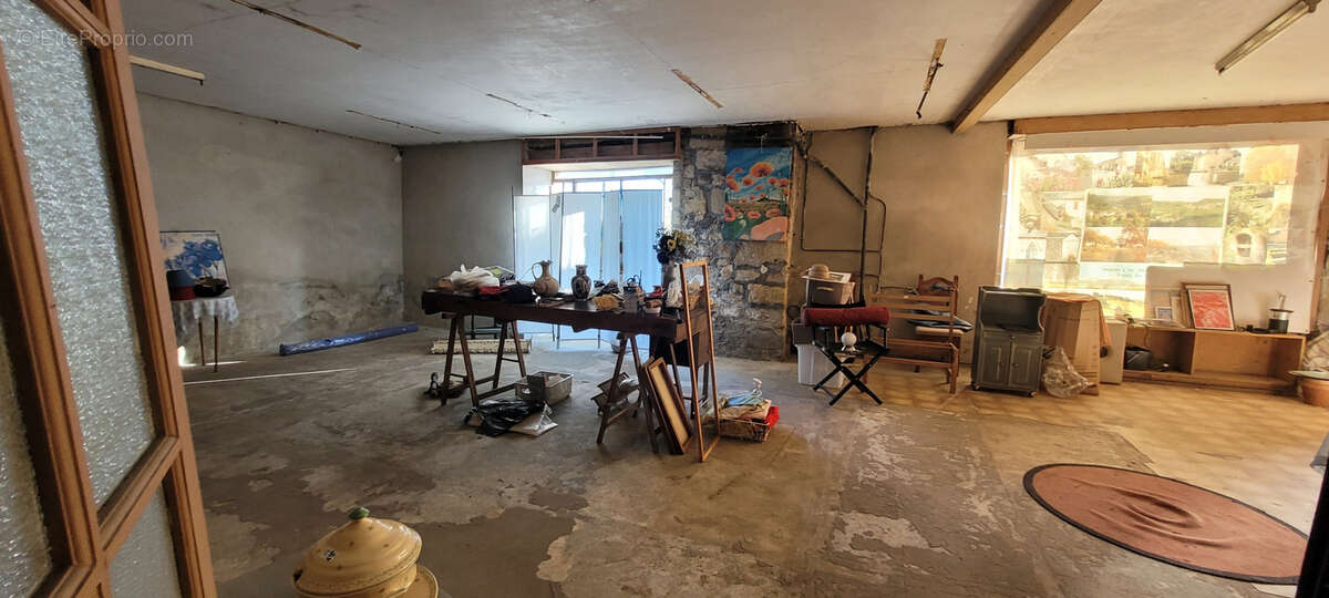 Appartement à AYEN