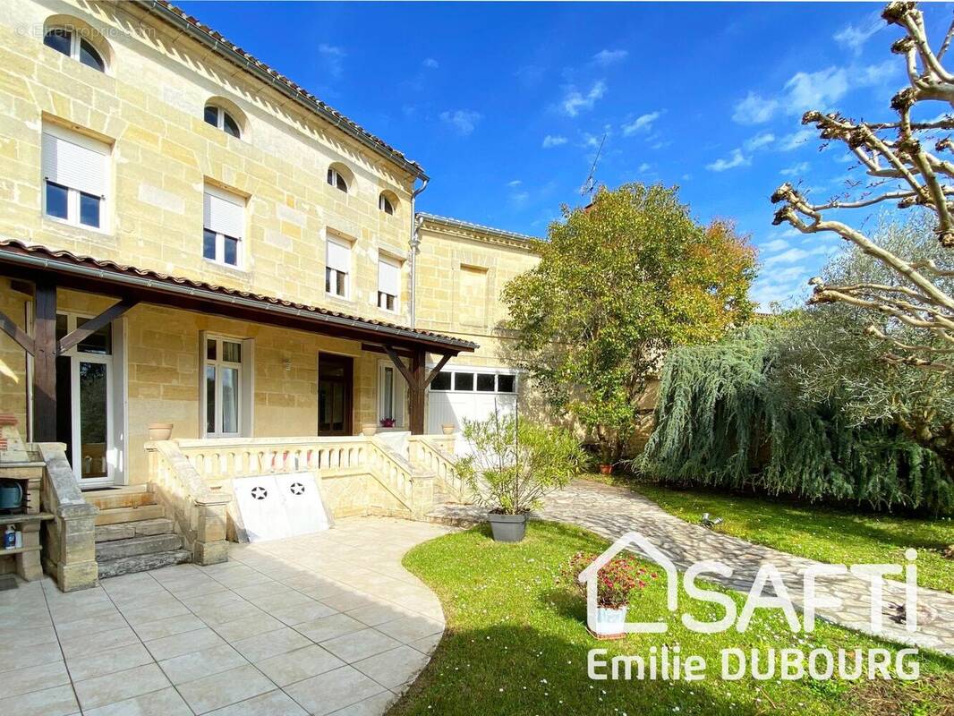 Photo 1 - Maison à VAYRES