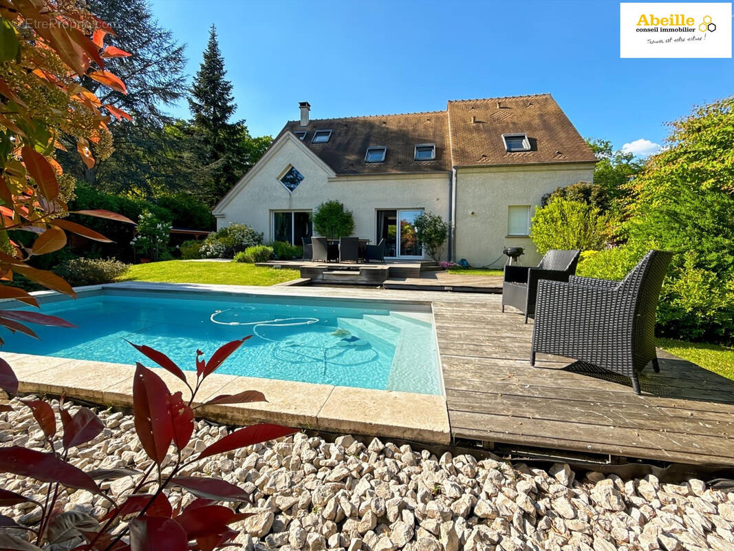 Maison à LIMOURS