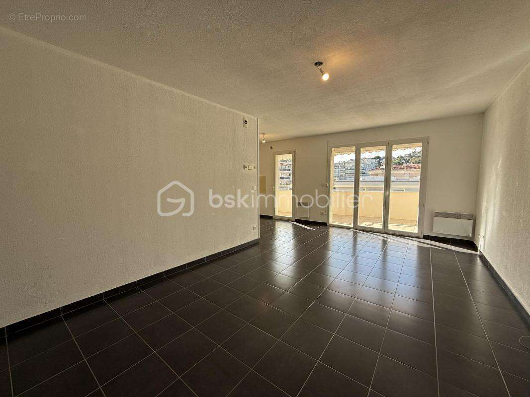 Appartement à MANDELIEU-LA-NAPOULE