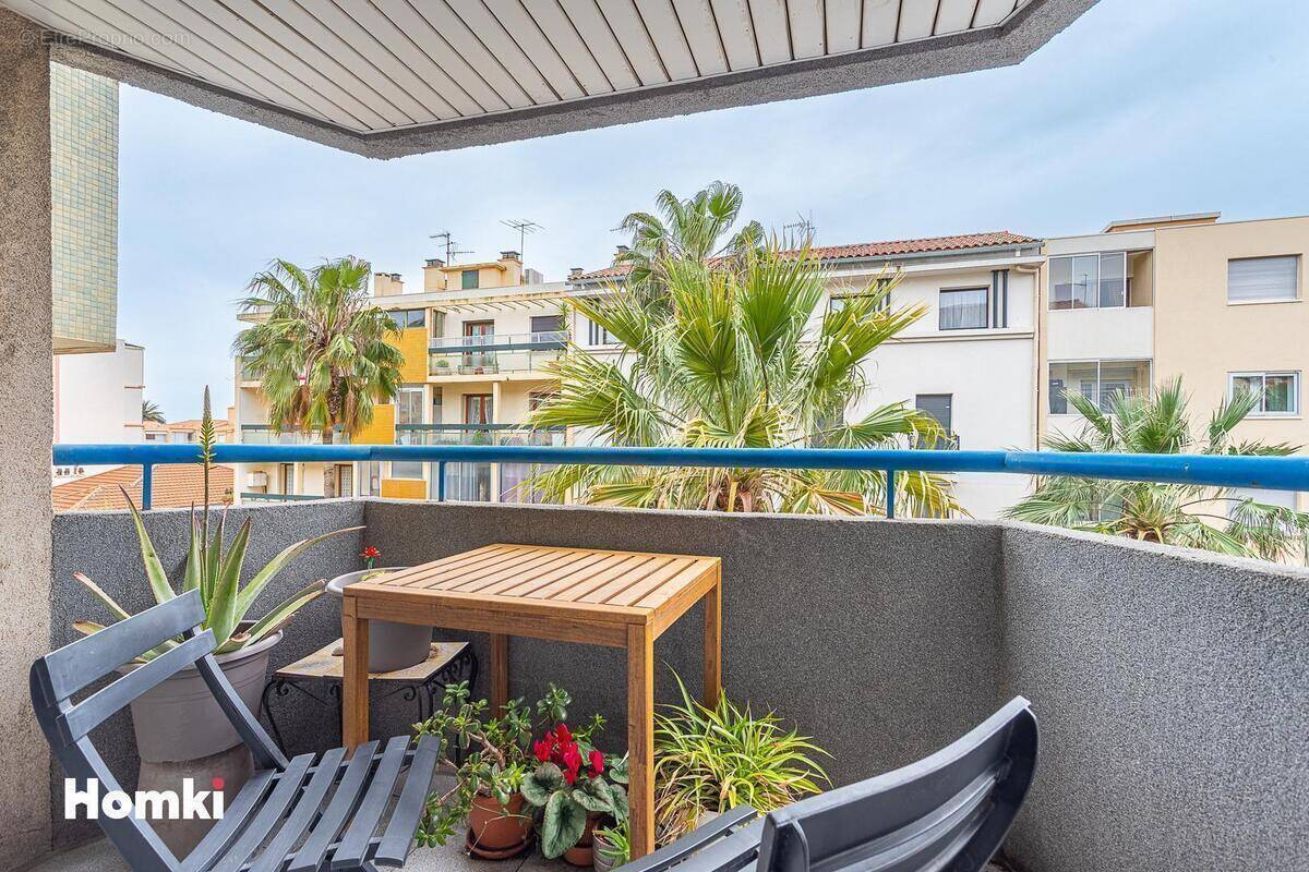 Appartement à HYERES