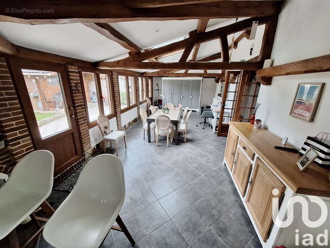 Photo 2 - Maison à SAINT-LUBIN-DES-JONCHERETS