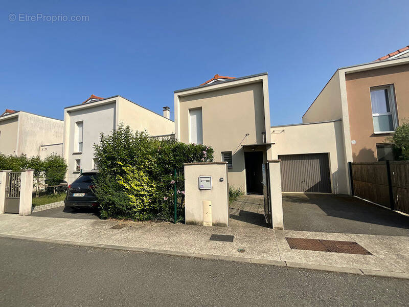 Maison à LEGUEVIN