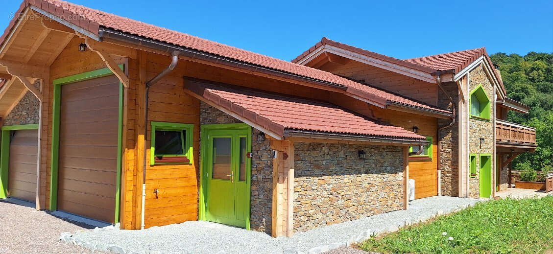 Maison à BAUME-LES-DAMES