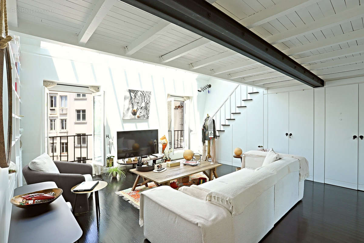 Appartement à PARIS-18E