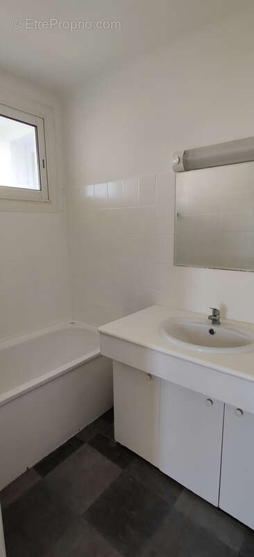 Appartement à MARSEILLE-13E
