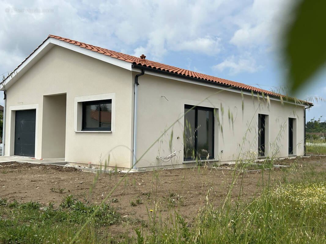 Maison à SAINTE-BAZEILLE
