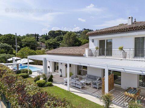 Maison à MOUGINS