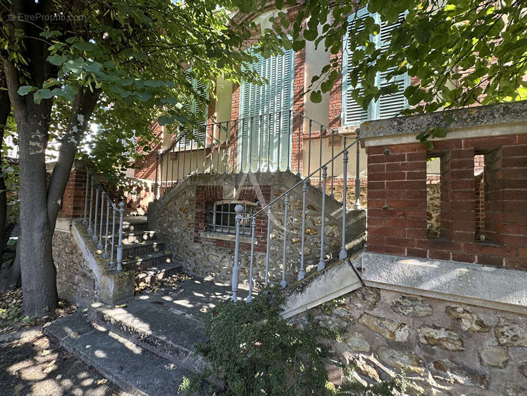 Maison à CHARTRES