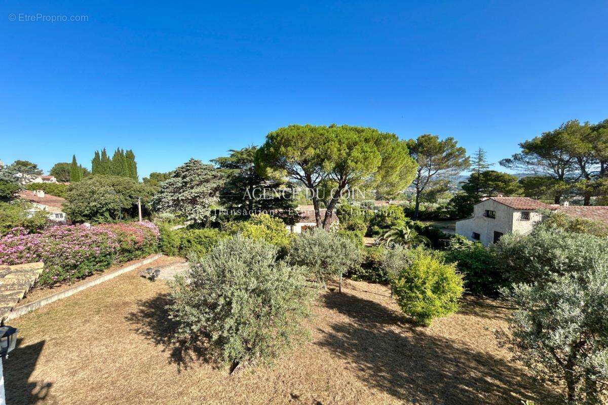 Maison à TRANS-EN-PROVENCE