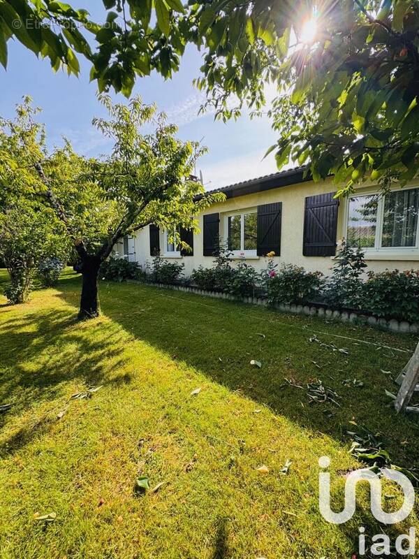 Photo 1 - Maison à COUTRAS