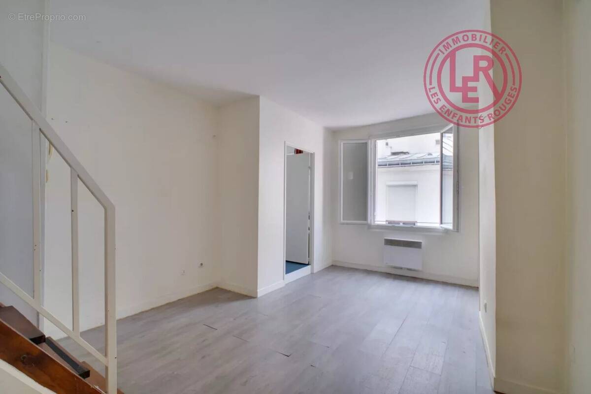 Appartement à PARIS-4E