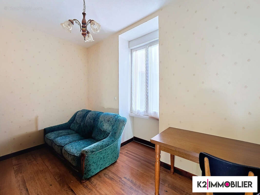 Appartement à PRIVAS