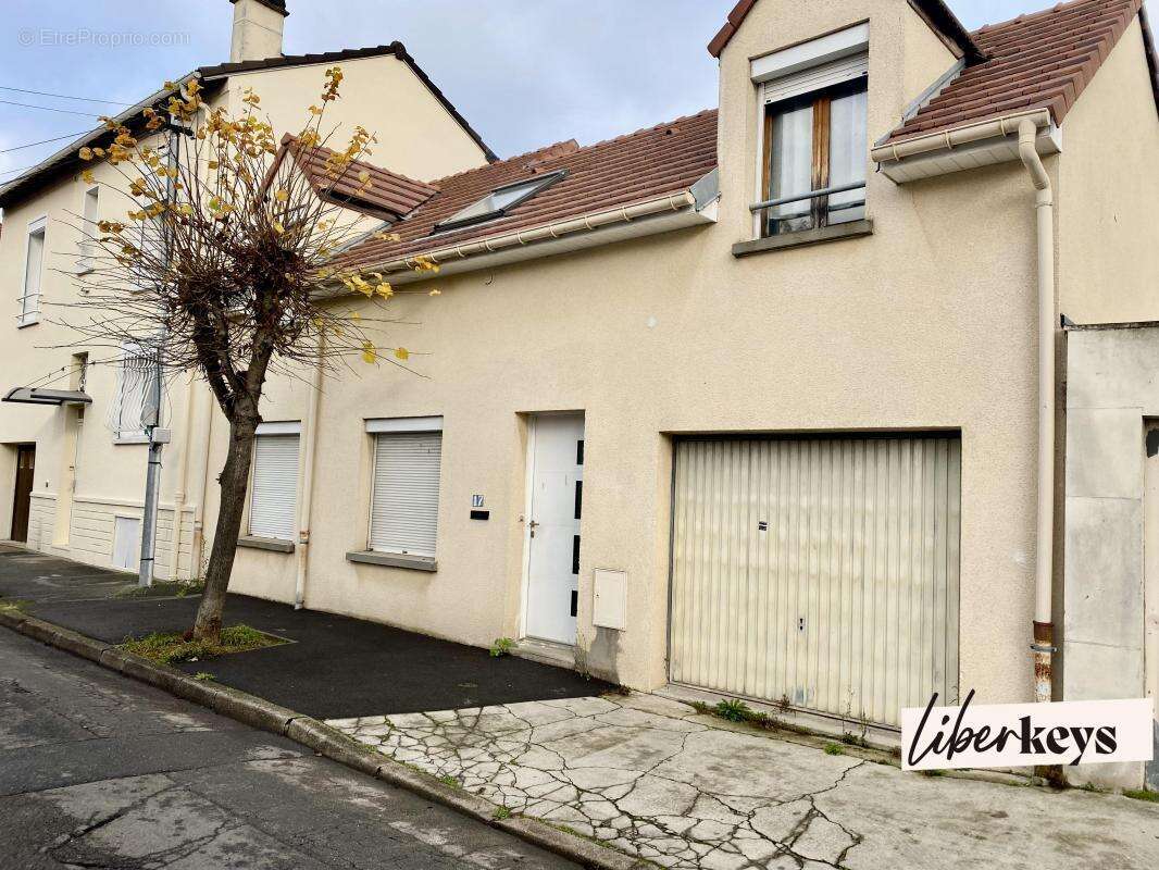 Maison à DRANCY