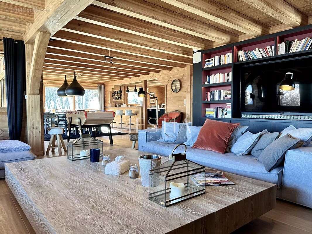 Maison à FONTCOUVERTE-LA-TOUSSUIRE