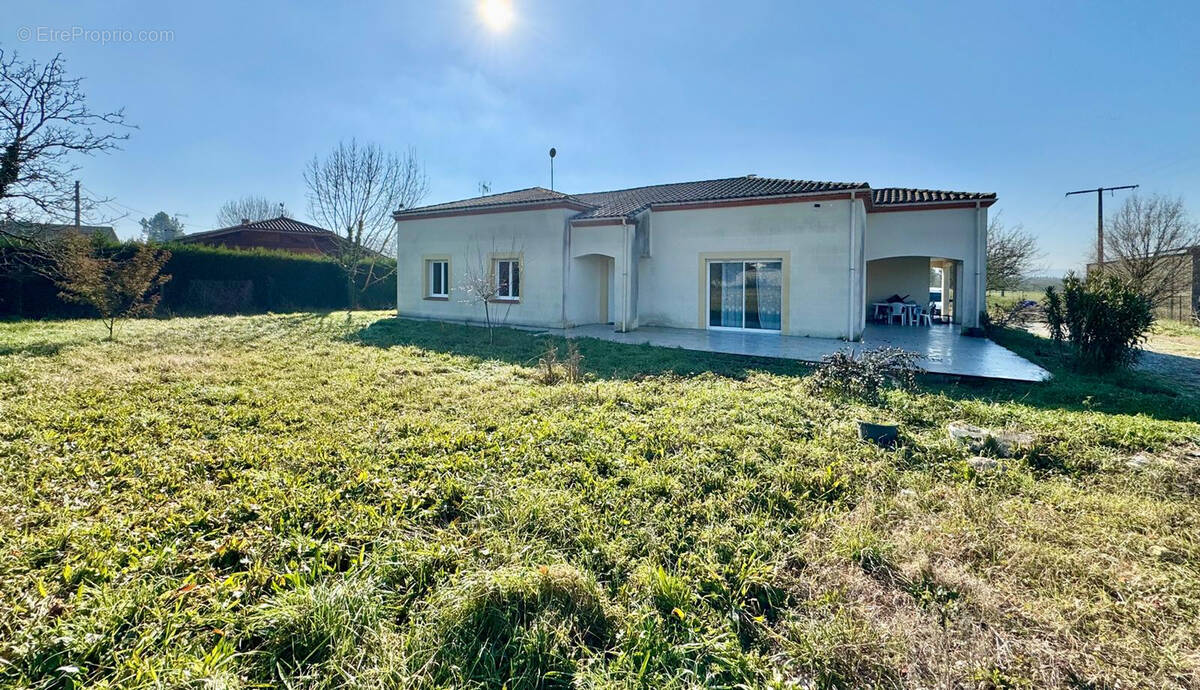 Maison à LEDAT