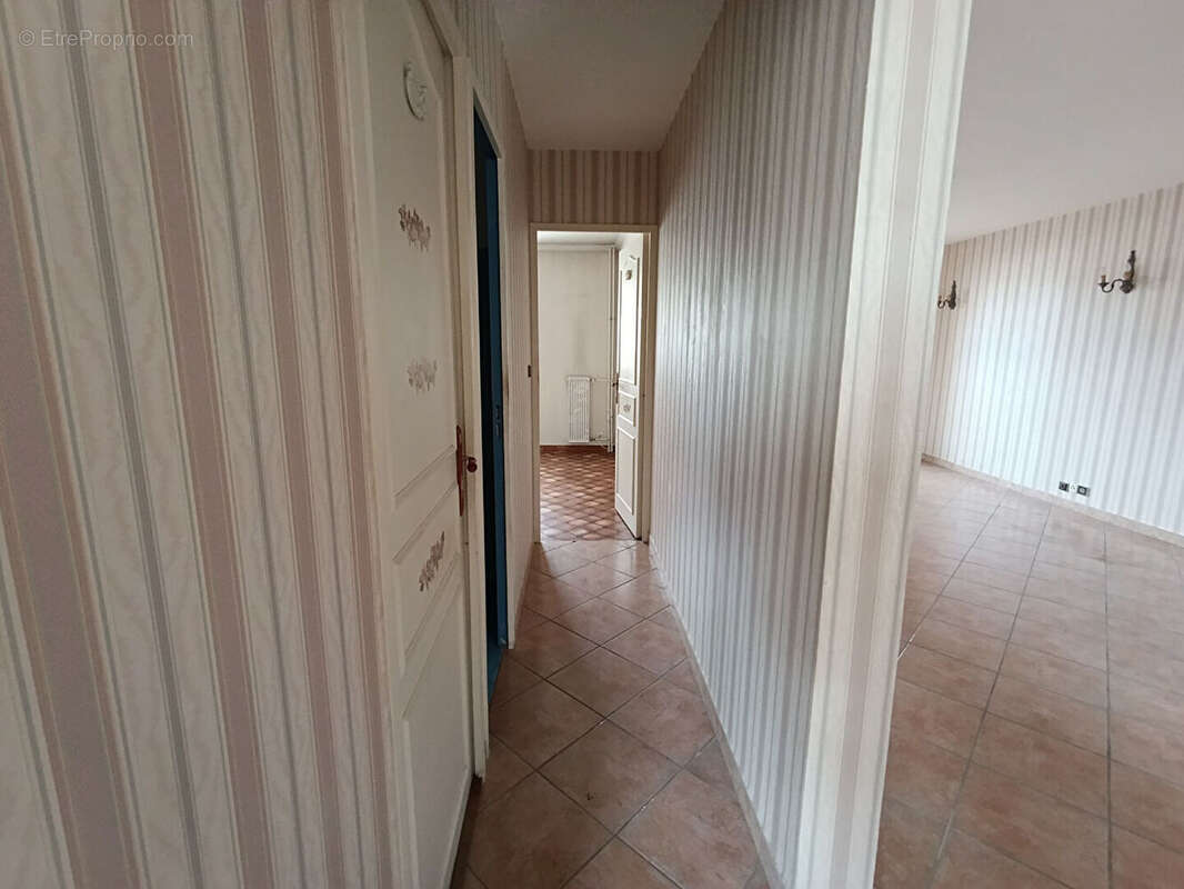 Appartement à VITROLLES