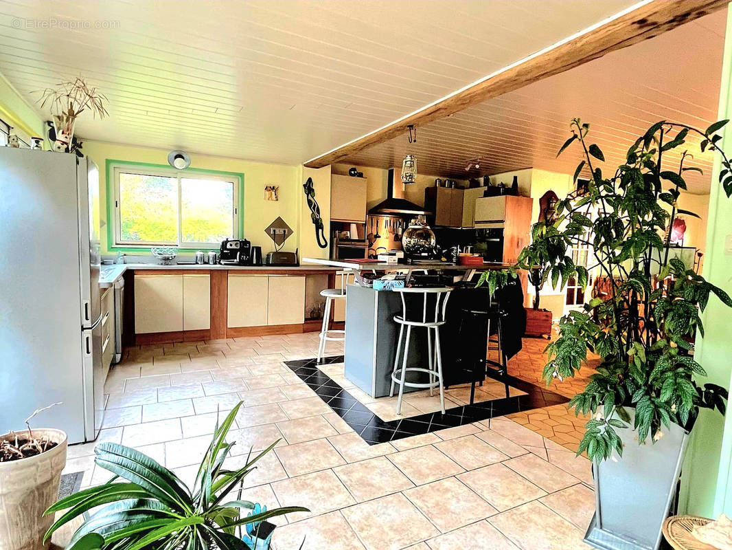 Maison à ENGLEFONTAINE