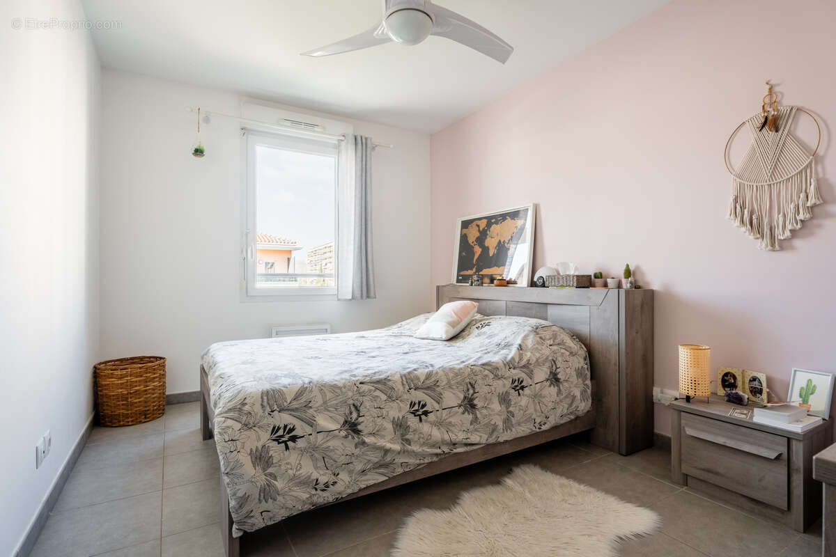 Appartement à MARSEILLE-12E