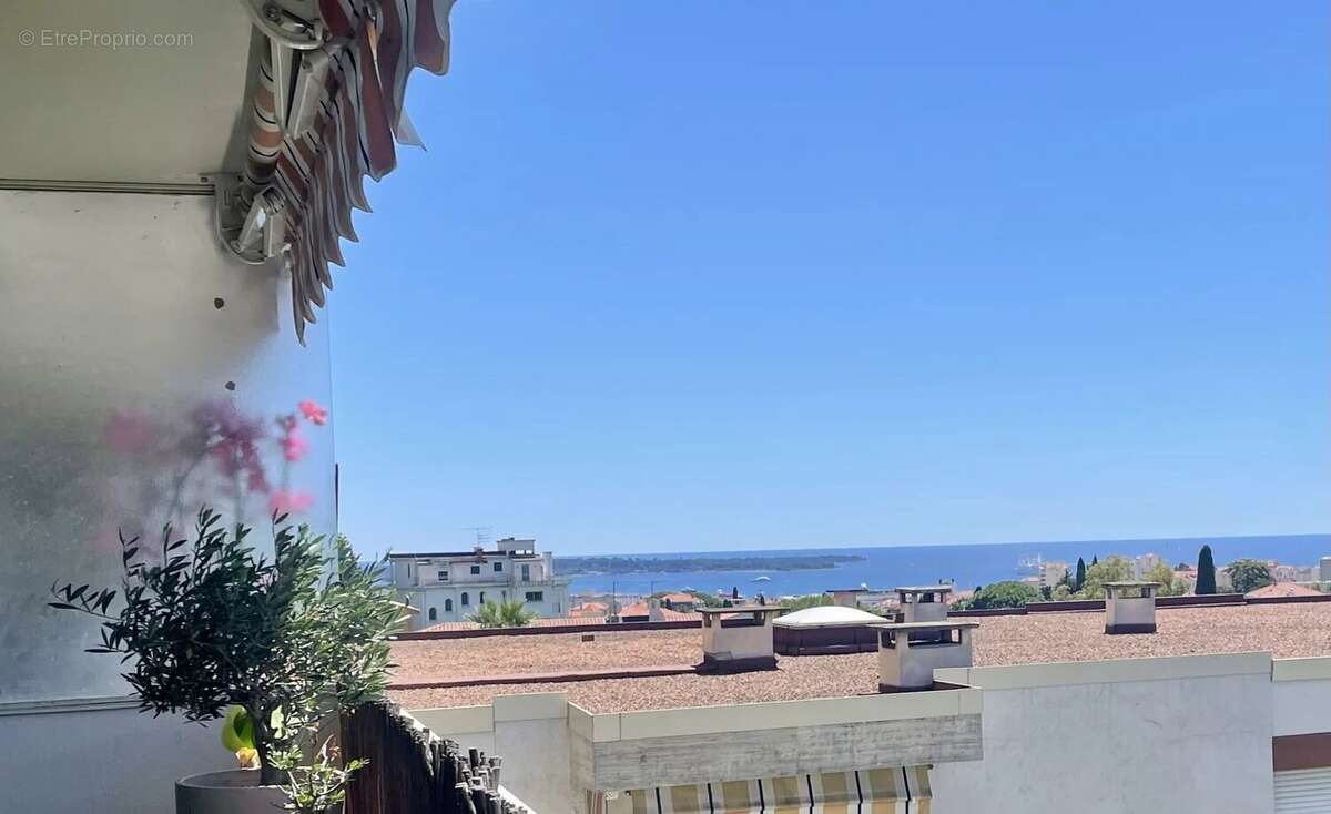 Appartement à CANNES