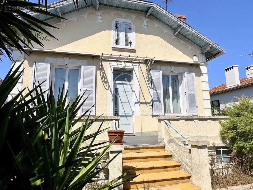 Maison à LA SEYNE-SUR-MER