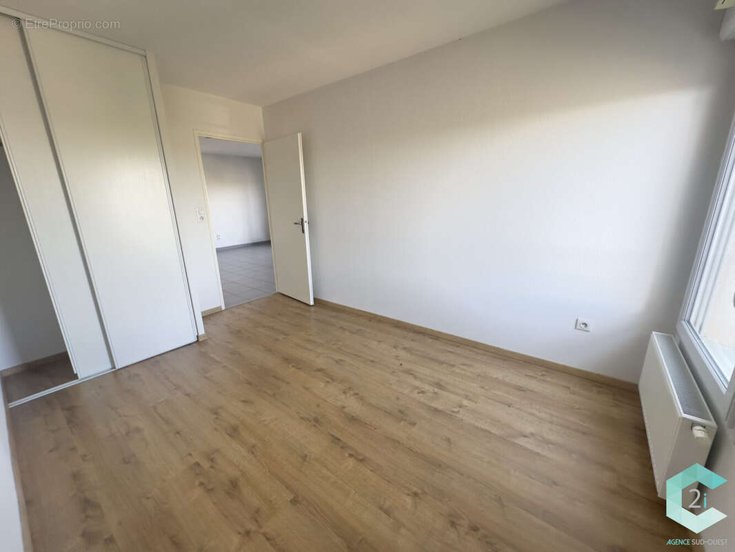 Appartement à CORNEBARRIEU