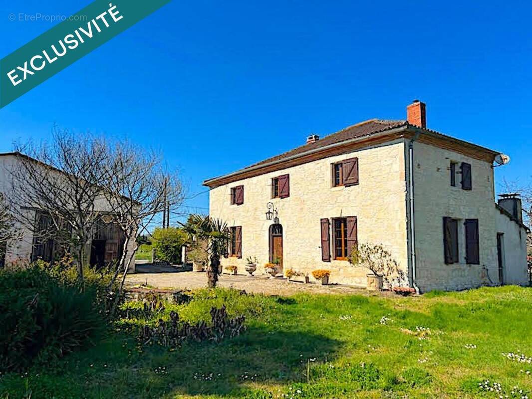 Photo 1 - Maison à LAMAGISTERE