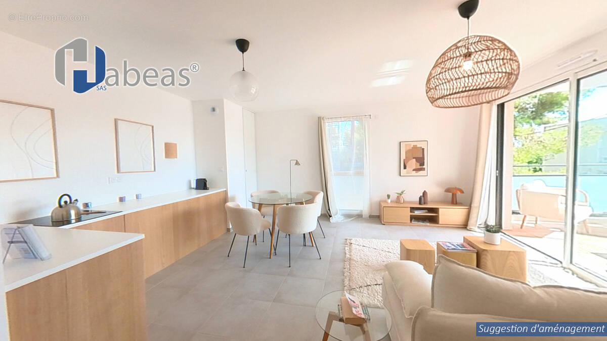 Appartement à HYERES