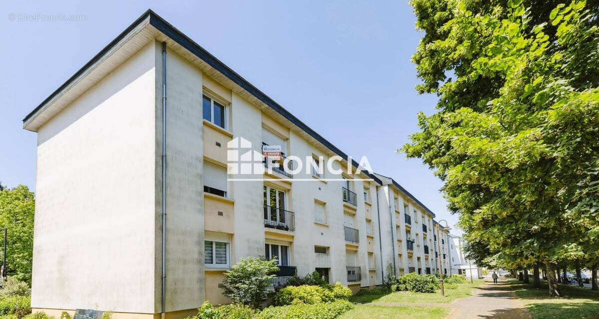Appartement à CHARTRES-DE-BRETAGNE
