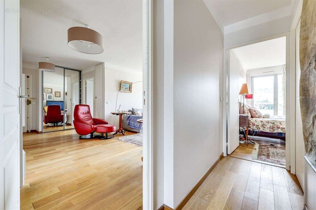 Appartement à PARIS-12E