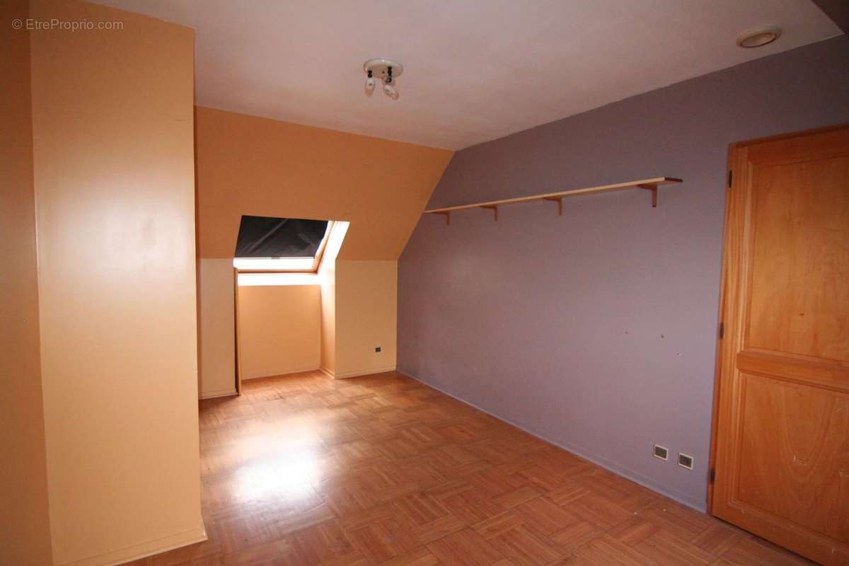 Maison à SAINT-CHERON