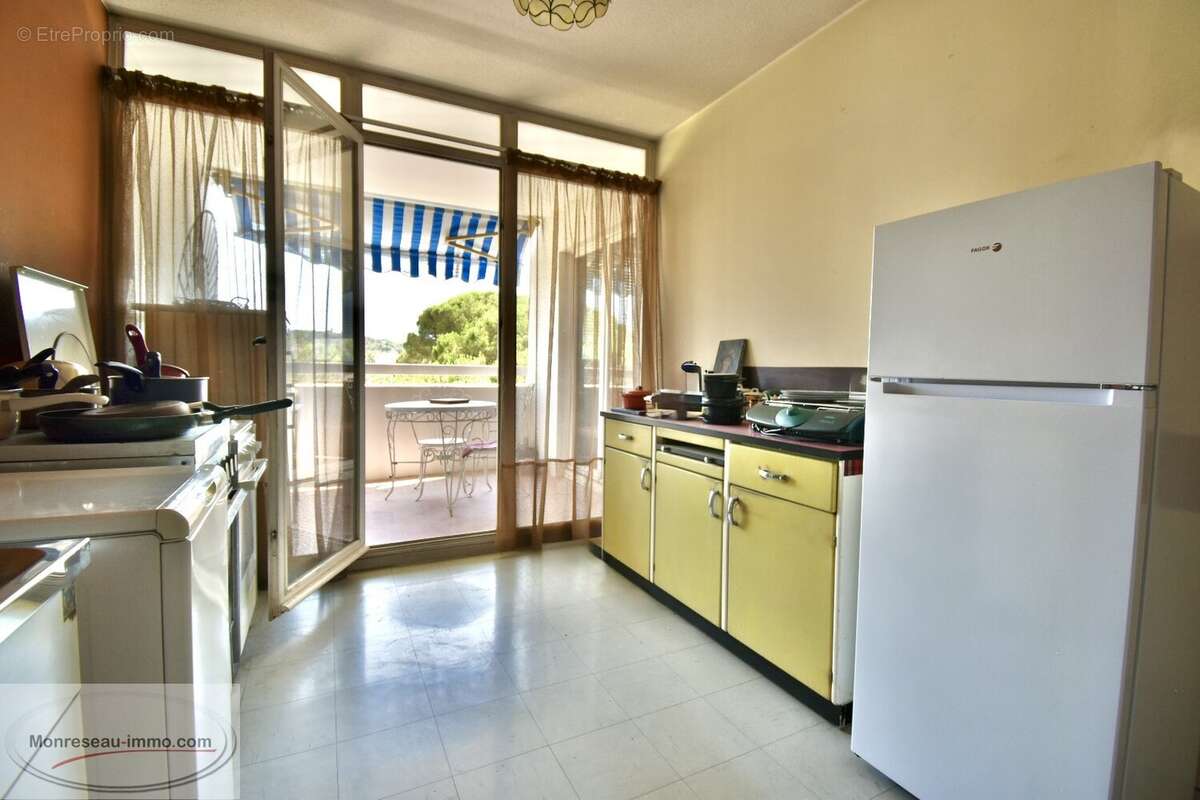 Appartement à LE CANNET