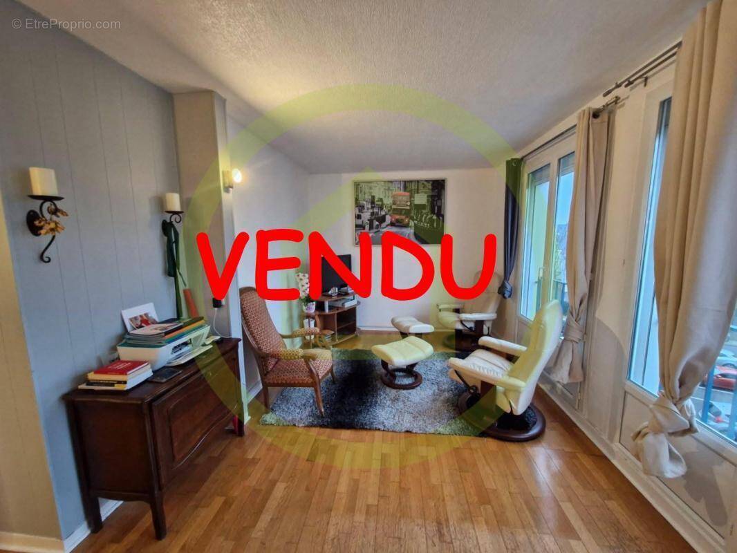 Appartement à OLIVET