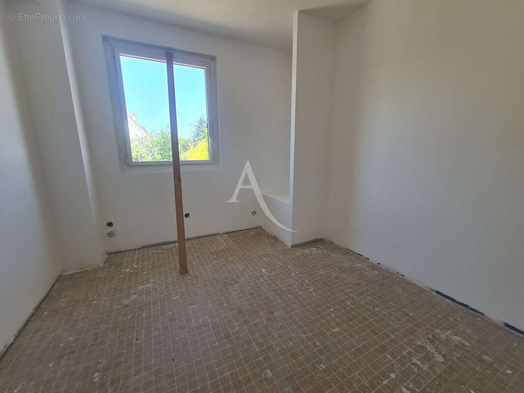 Appartement à SEMOY