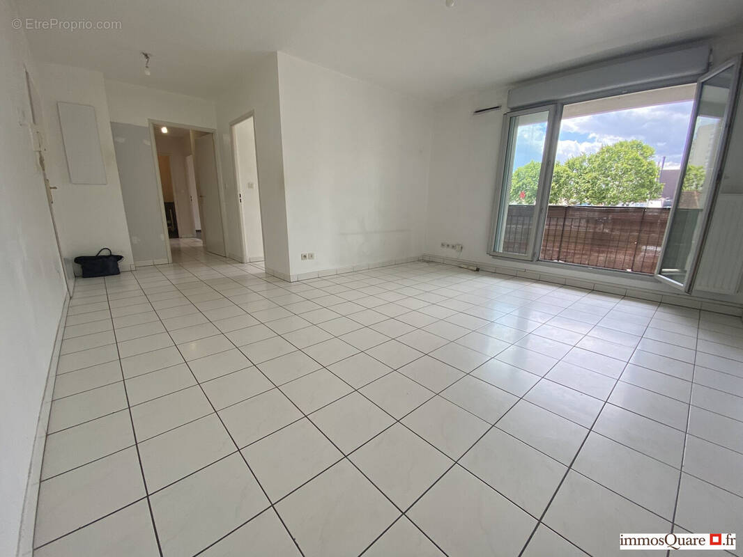 Appartement à LYON-8E