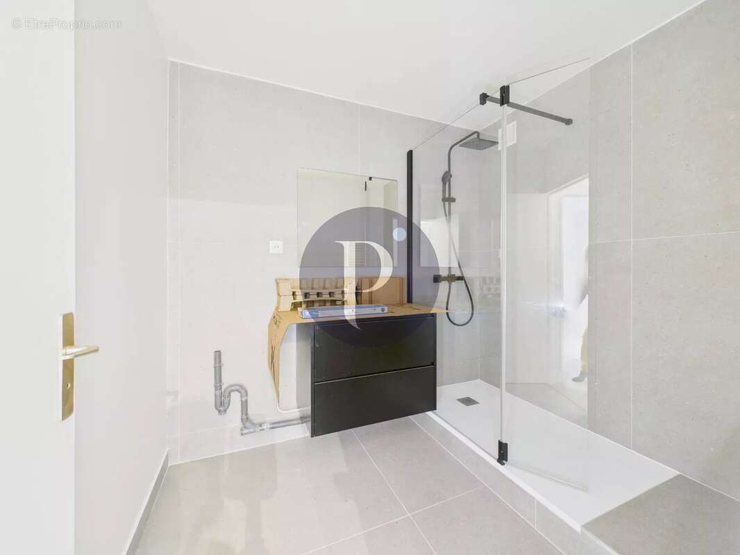 Appartement à VERRIERES-LE-BUISSON