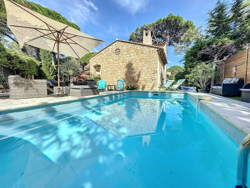 Maison à SAINT-RAPHAEL