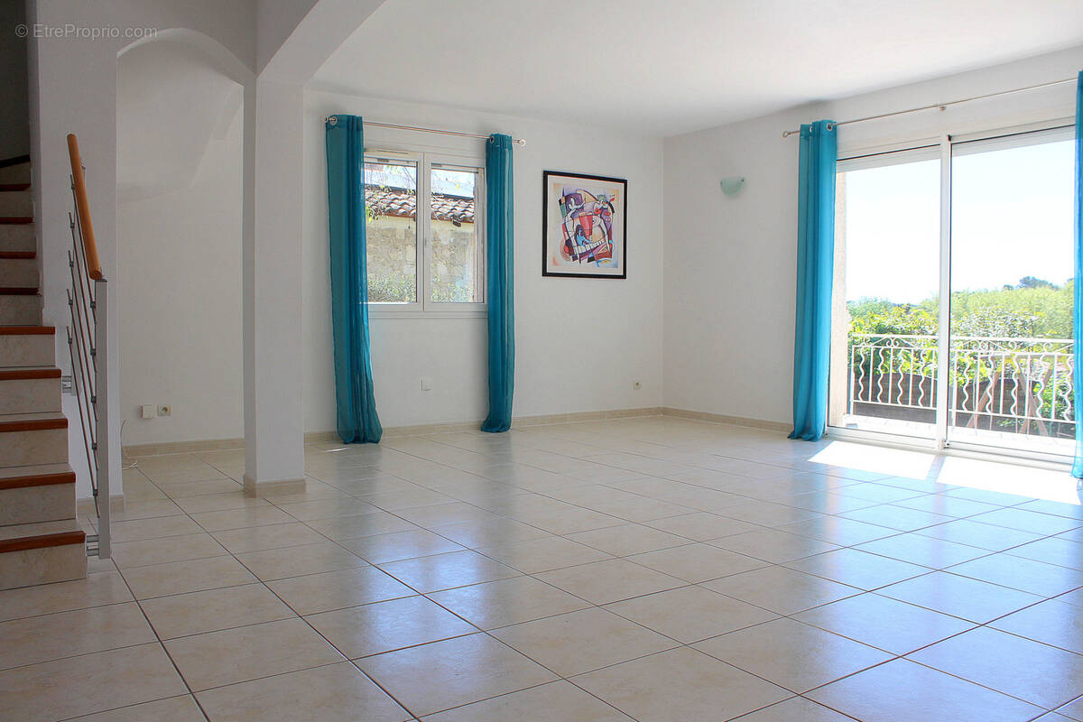 Maison à JUNAS