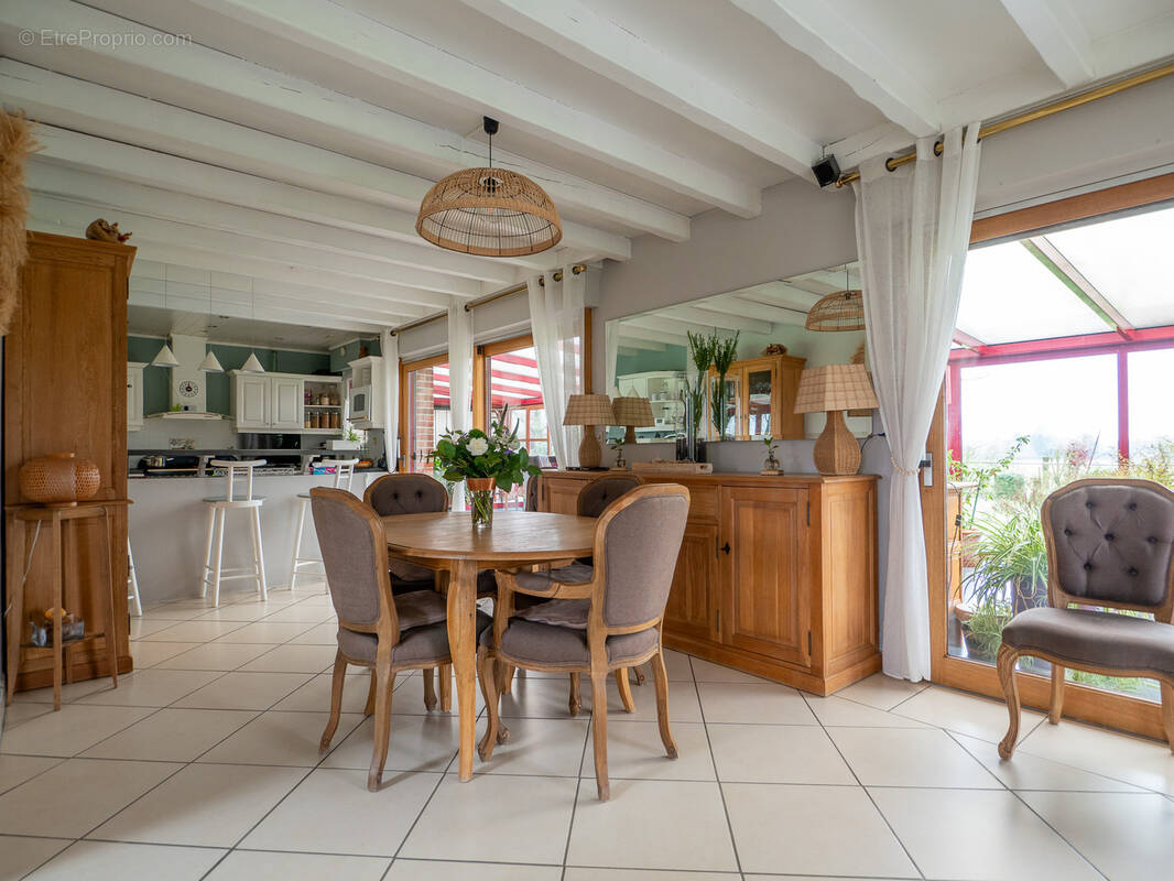 Maison à BOURGHELLES