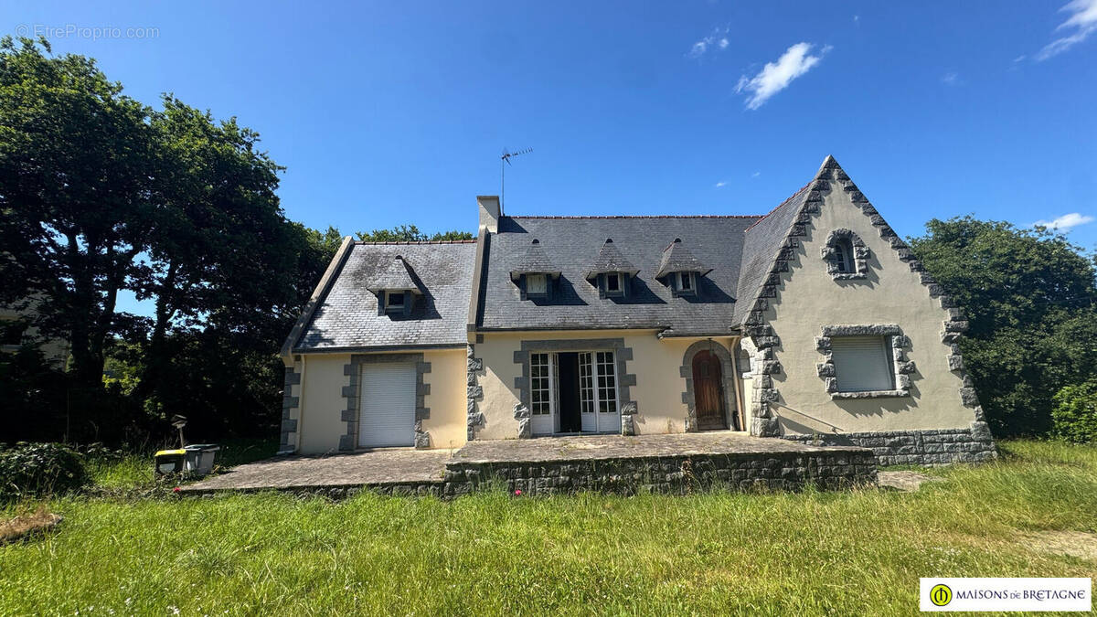 Maison à PONT-AVEN