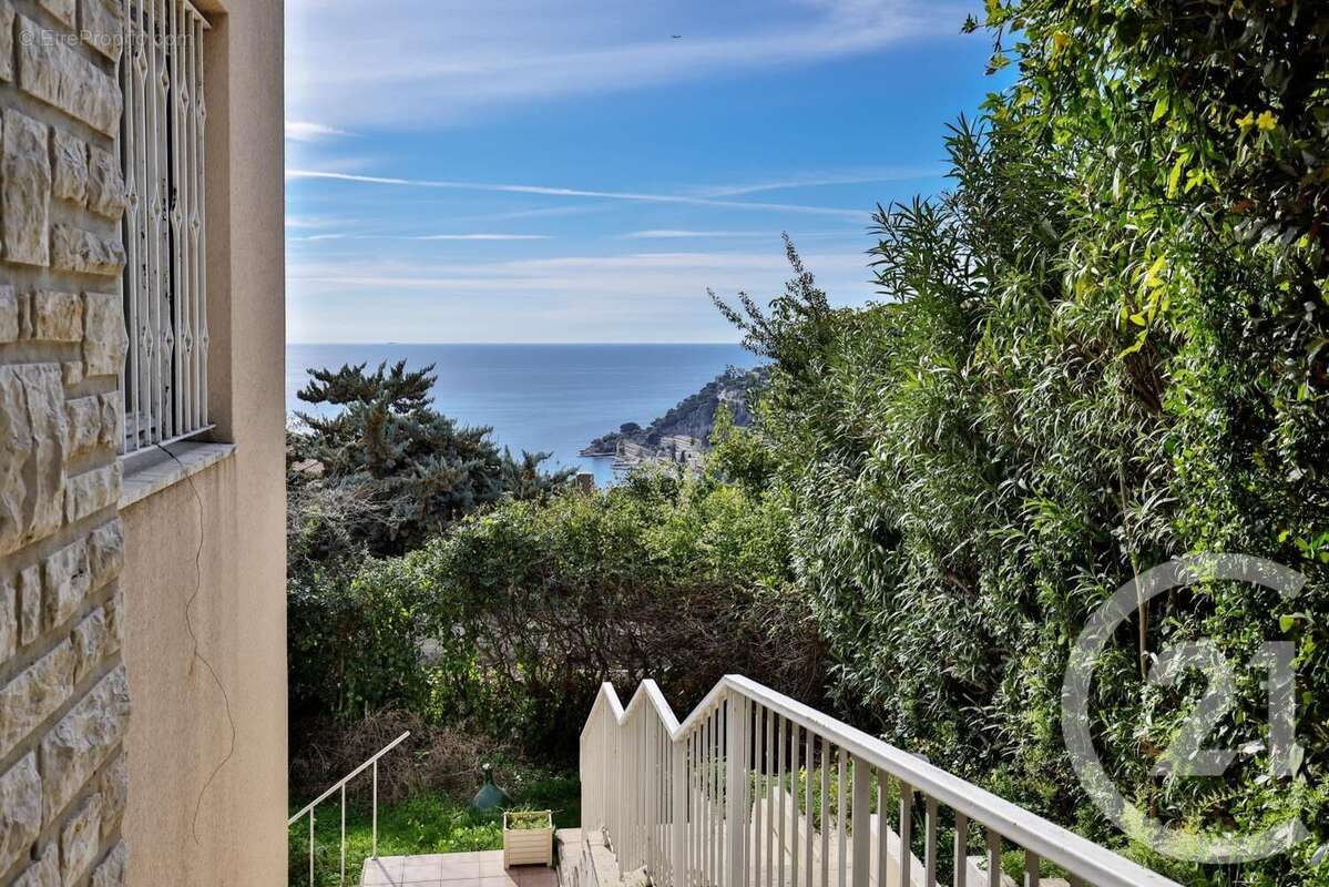 Maison à VILLEFRANCHE-SUR-MER