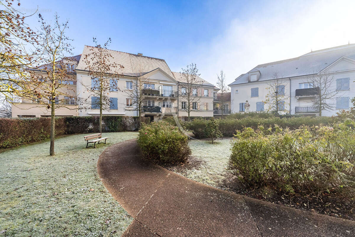 Appartement à VAUREAL